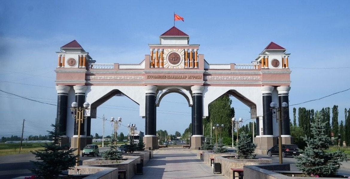 Садыр Жапаров подписал закон о переименовании Джалал-Абада в Манас