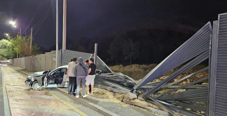 В Алматы на проспекте аль-Фараби произошло ДТП с участием автомобиля BMW