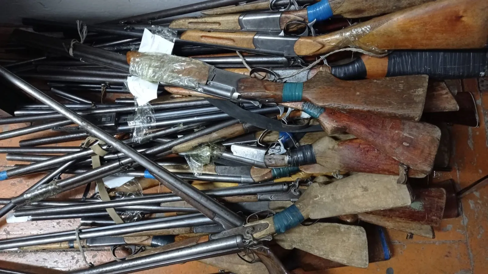 У жителей Жамбылской области полиция купила оружия на 10 млн тенге