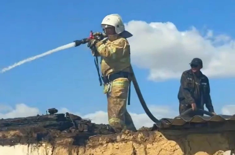 В Актюбинской области с помощью поезда потушили пожар