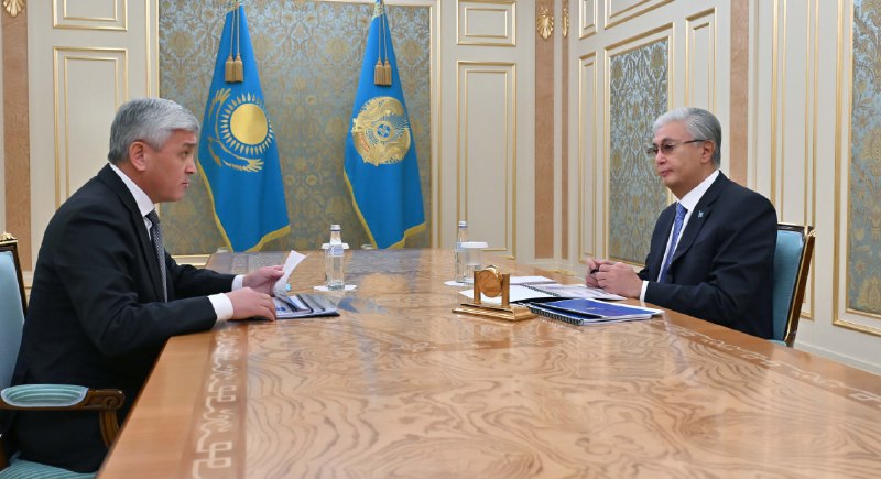 Глава государства принял акима Карагандинской области Ермаганбета Булекпаева