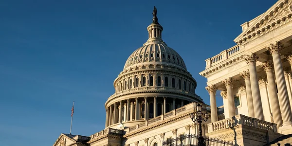 В США перестало работать правительство