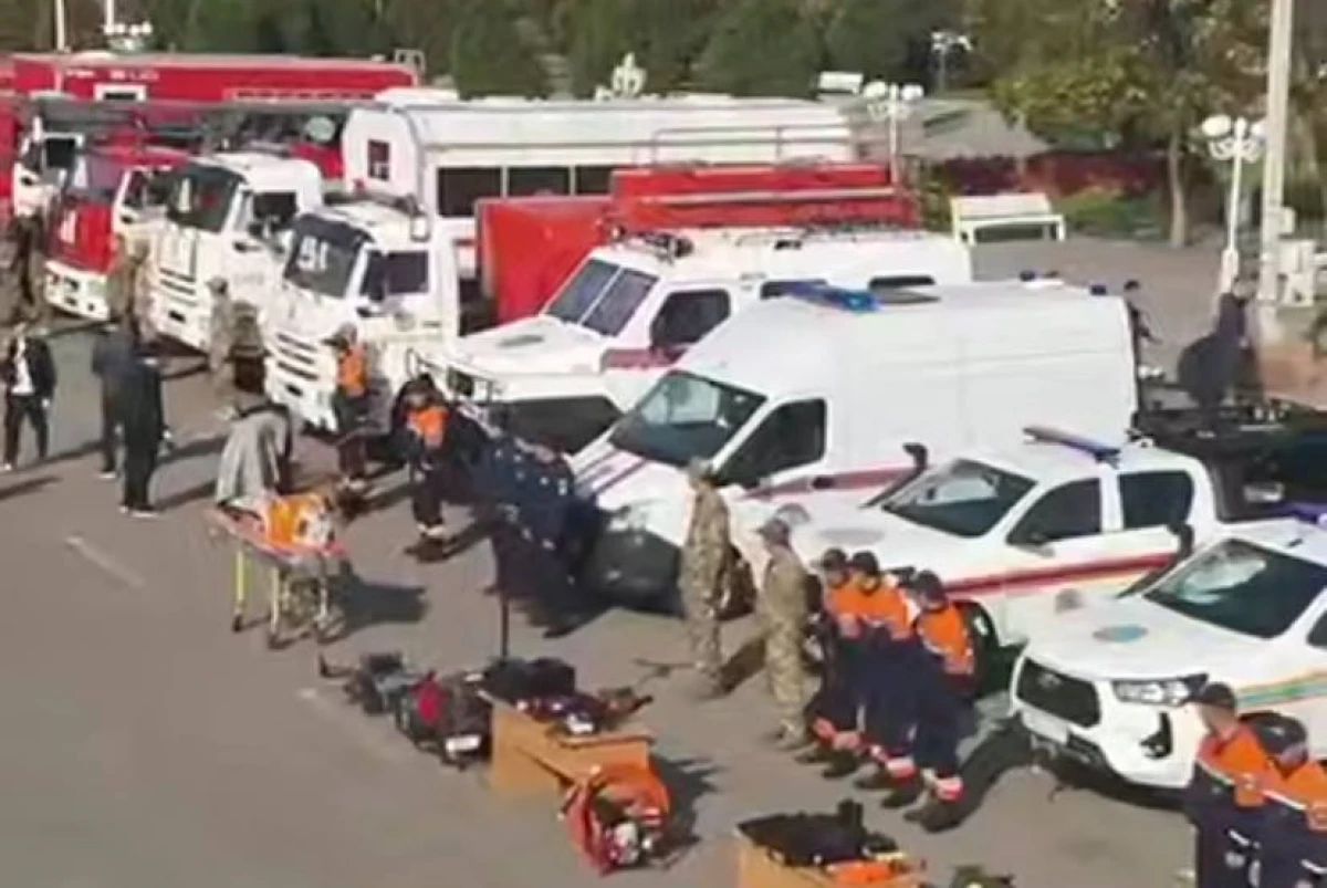 В Таразе прошел парад спасательной техники