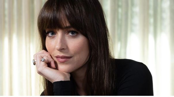 В дебютном фильме Дакоты Джонсон сыграет Charli XCX