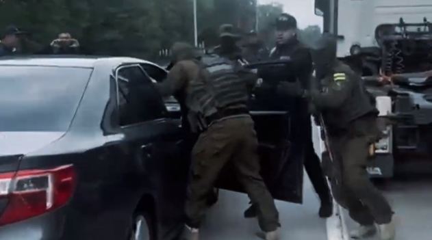 У жителя Алматинской области в автомобиле обнаружили почти 60 килограммов наркотиков