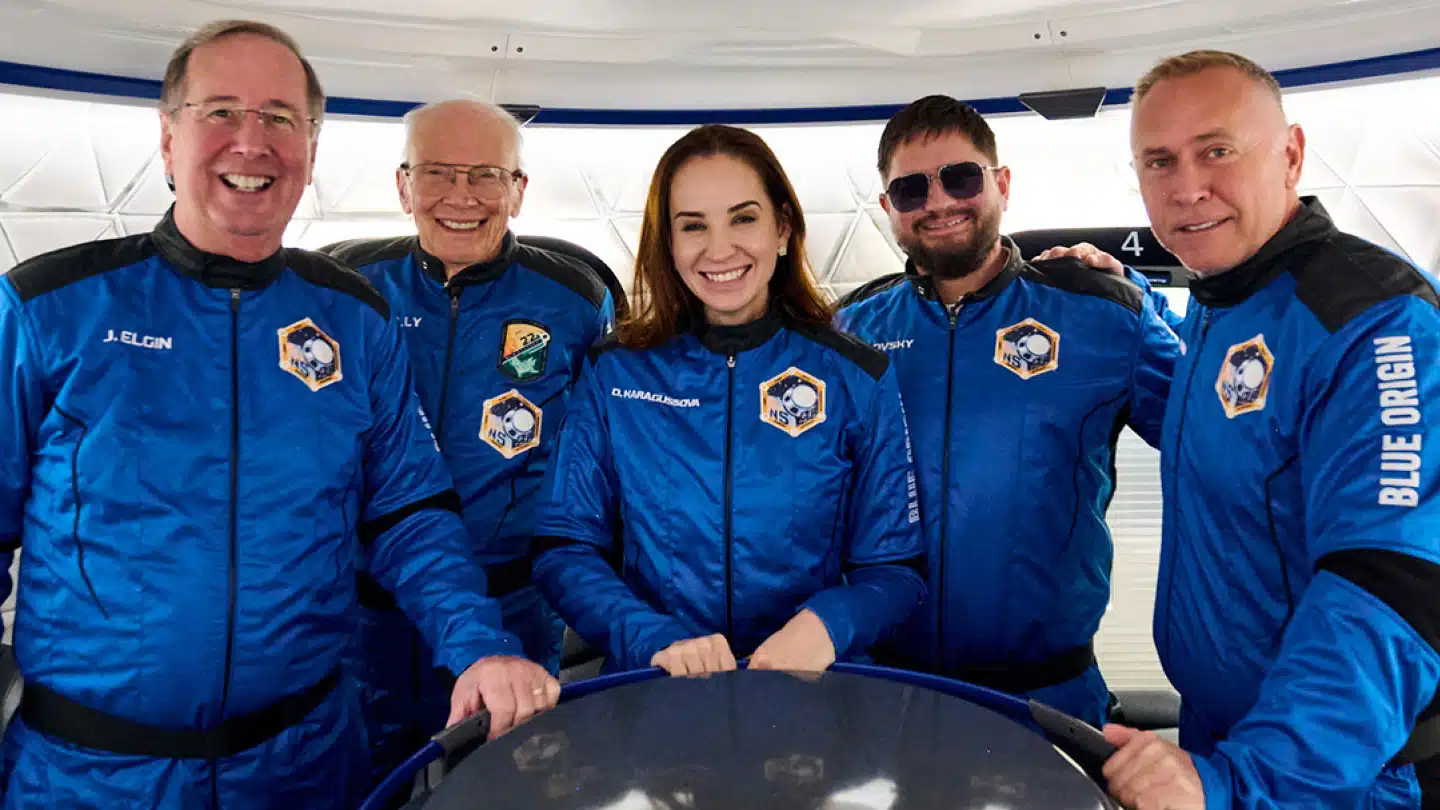 Казахстанка совершила суборбитальный полет с Blue Origin