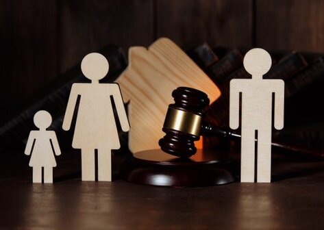 В Жамбылской области женщина через суд заставила мужа платить кредиты