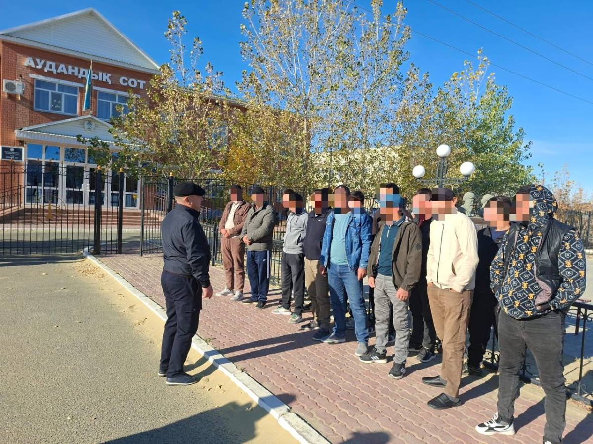 Нелегальных мигрантов задержали транспортные полицейские