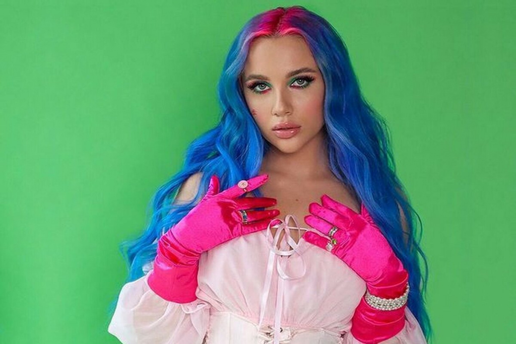 Казахстанский видеограф осадил Мию Бойко после скандала с расистскими жестами