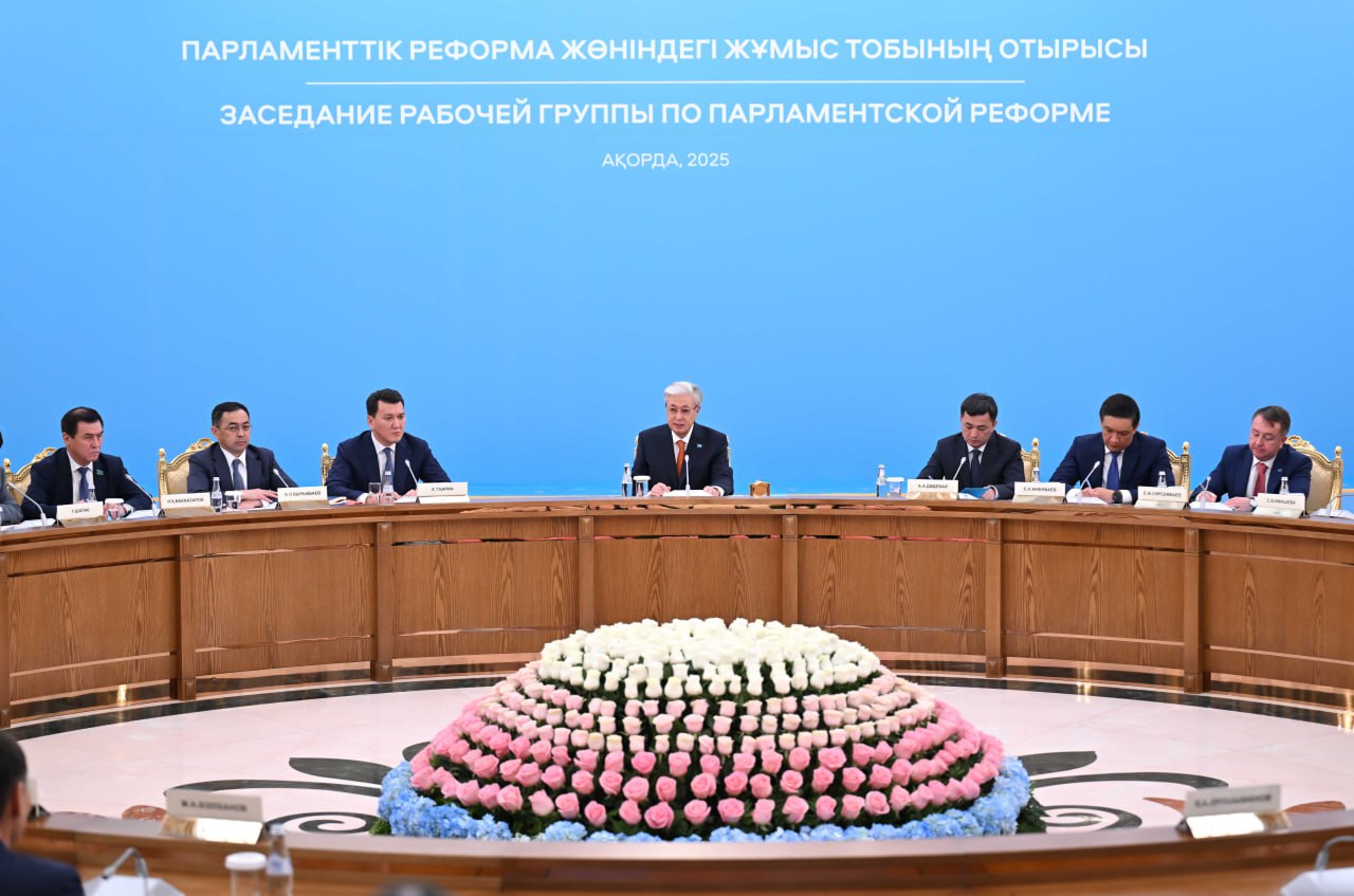 Президент выступил на первом заседании рабочей группы по парламентской реформе