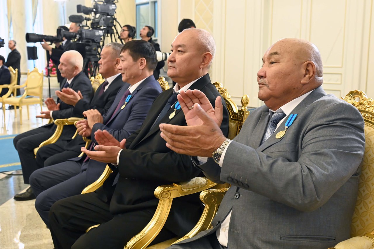 Президент: «В повестке дня стоит актуальная задача – воспитание граждан в духе экономического патриотизма»