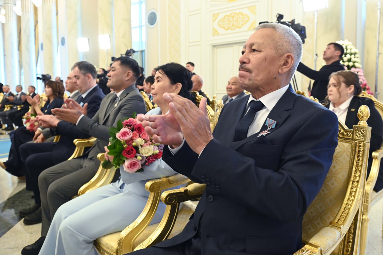 Для нашей страны труд представителя каждой профессии имеет особое значение - Токаев