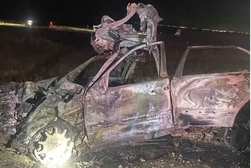 В Мангистауской области произошла смертельная авария — мотоциклист столкнулся с автомобилем Mercedes