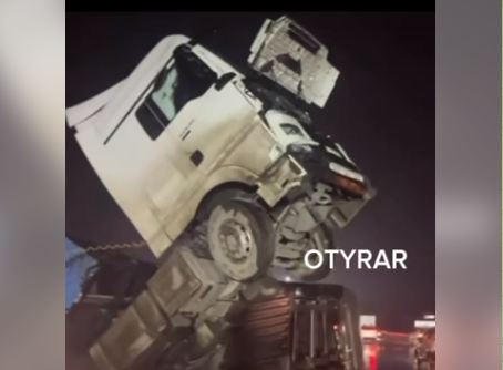 На трассе «Шымкент — Ташкент» произошло ДТП с участием грузового автомобиля