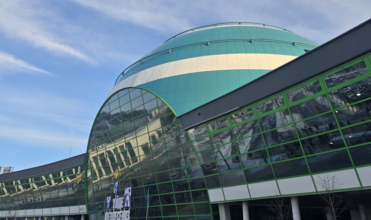 Что происходит с аэропортом Астаны на самом деле