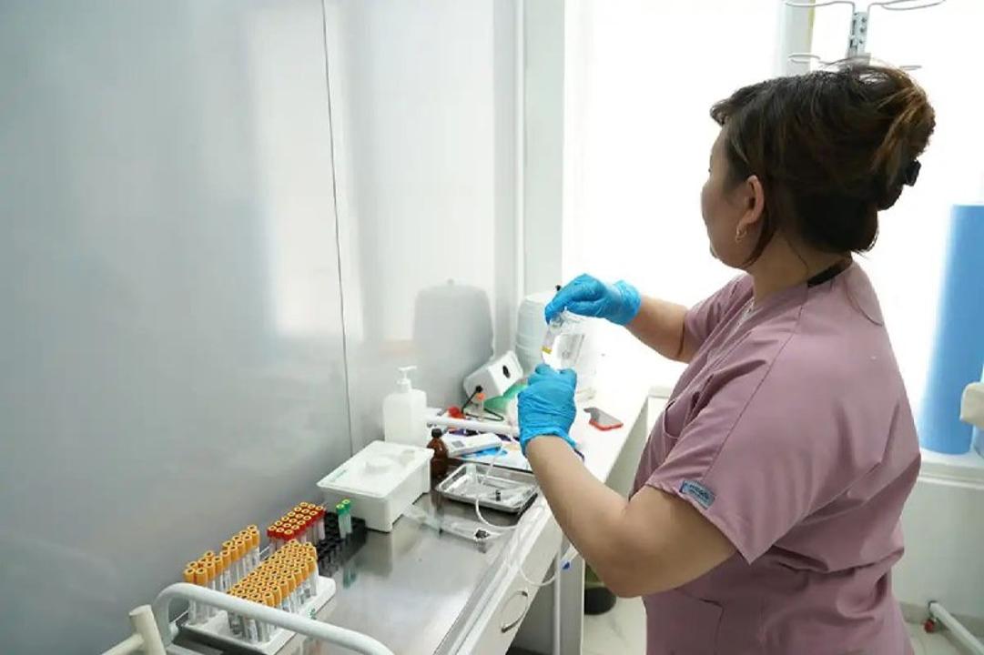 В Астане растет число заболевших ОРВИ и гриппом