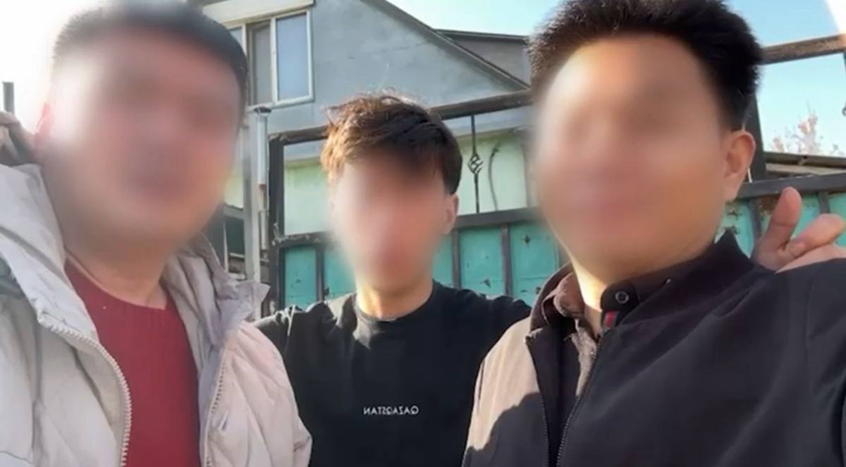 Лже-полицейские вымогали деньги у иностранцев в Алматы