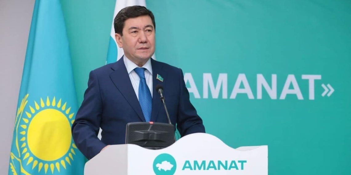 Партия «AMANAT» ежедневно помогает людям – Ерлан Кошанов