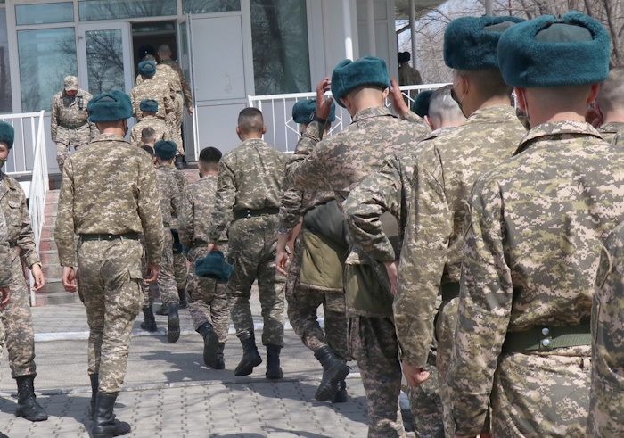 Цифровой рейтинг военнослужащих внедряют в Казахстане