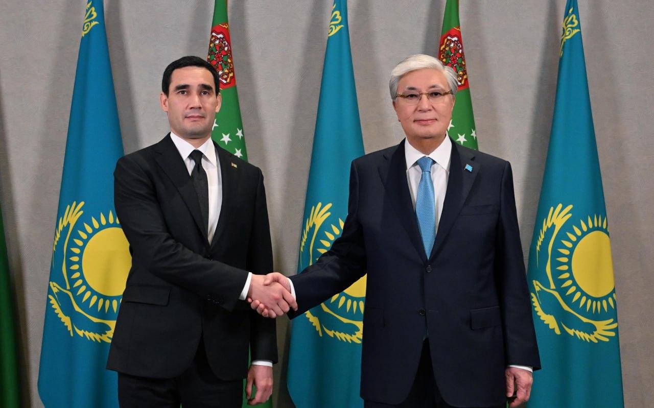 Президент Туркменистана посетит Казахстан