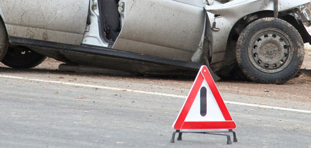 Житель Риддера протаранил встречный автомобиль: тот насмерть сбил двоих пешеходов