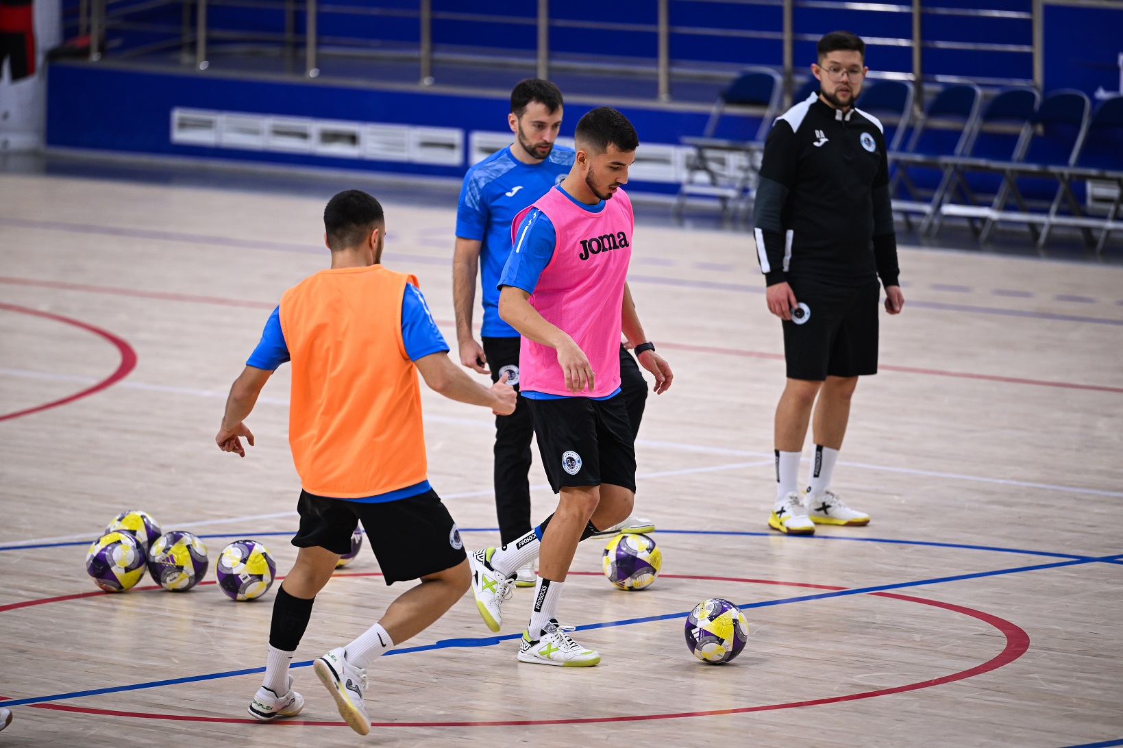 Где и во сколько смотреть матч «Семей» – «Пяст» в 1/8 финала Лиги чемпионов по футзалу