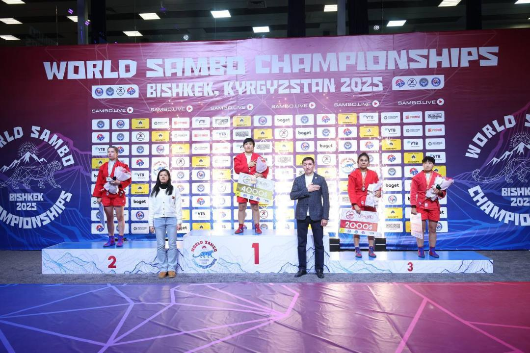 Казахстан завоевал призовое место на чемпионате мира по самбо
