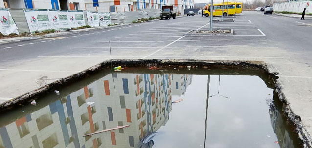 Опасный котлован в ЖК «Жас Канат»: как мусорные планы превратились в угрозу детям