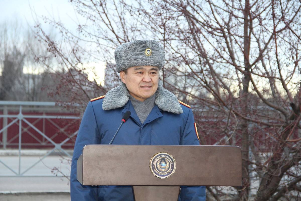 Главный полицейский СКО проверил аварийно-опасные участки дорог