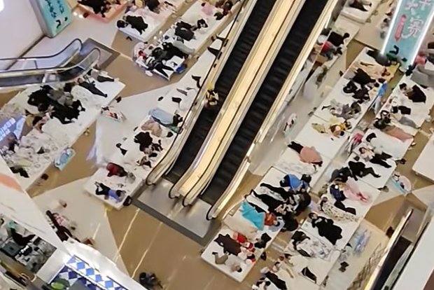 Мужчина победил 240 человек в конкурсе по безделью