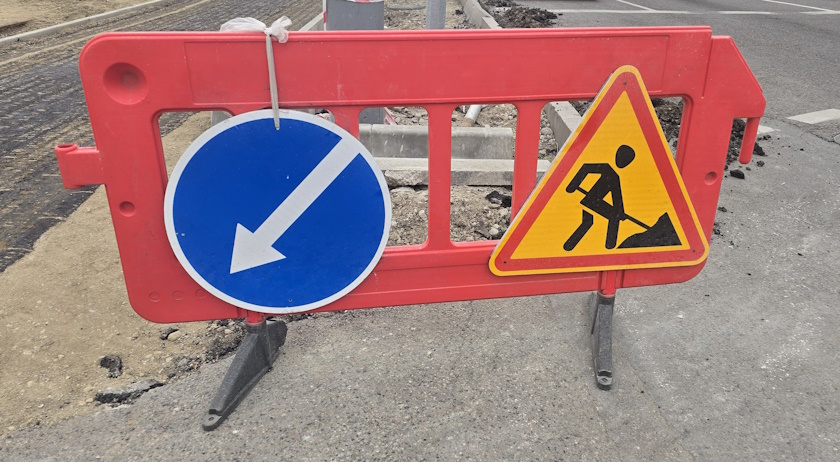 Улицу временно перекрыли в Шымкенте