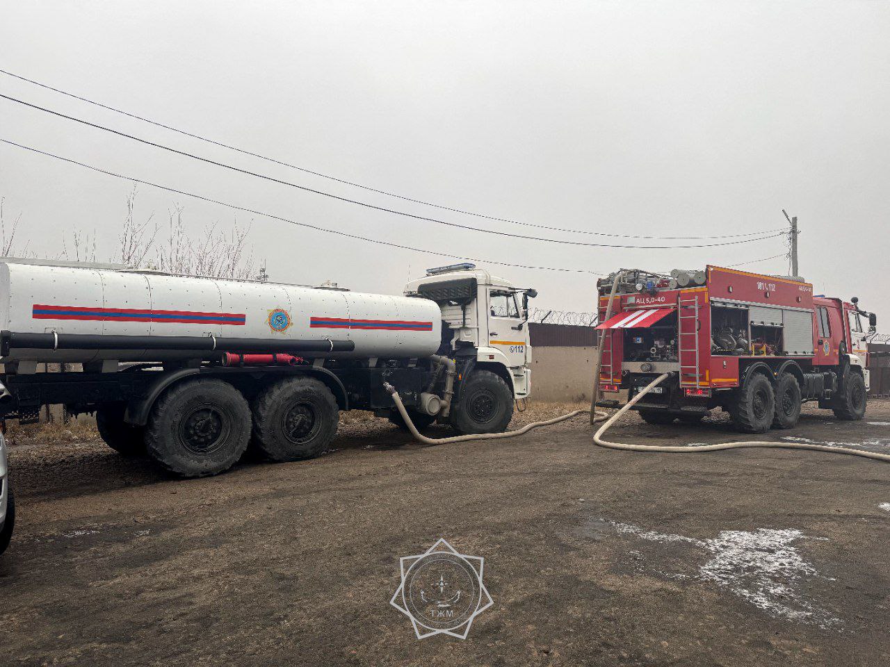 Горящий склад потушили в Петропавловске