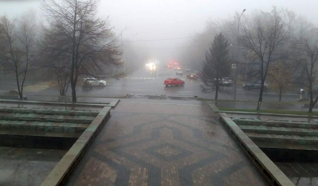 В 13 регионах Казахстана и Астане объявлено штормовое предупреждение