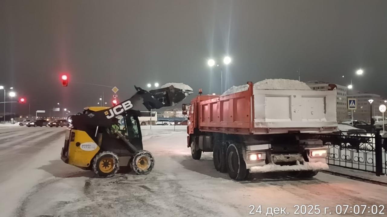 Из Астаны коммунальщики вывезли более миллиона кубометров снега