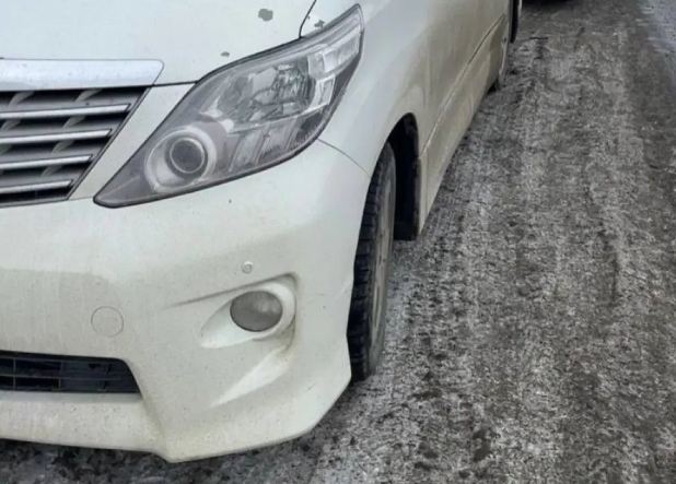 В Абайской области полицейские задержали автомобиль с поддельными номерами