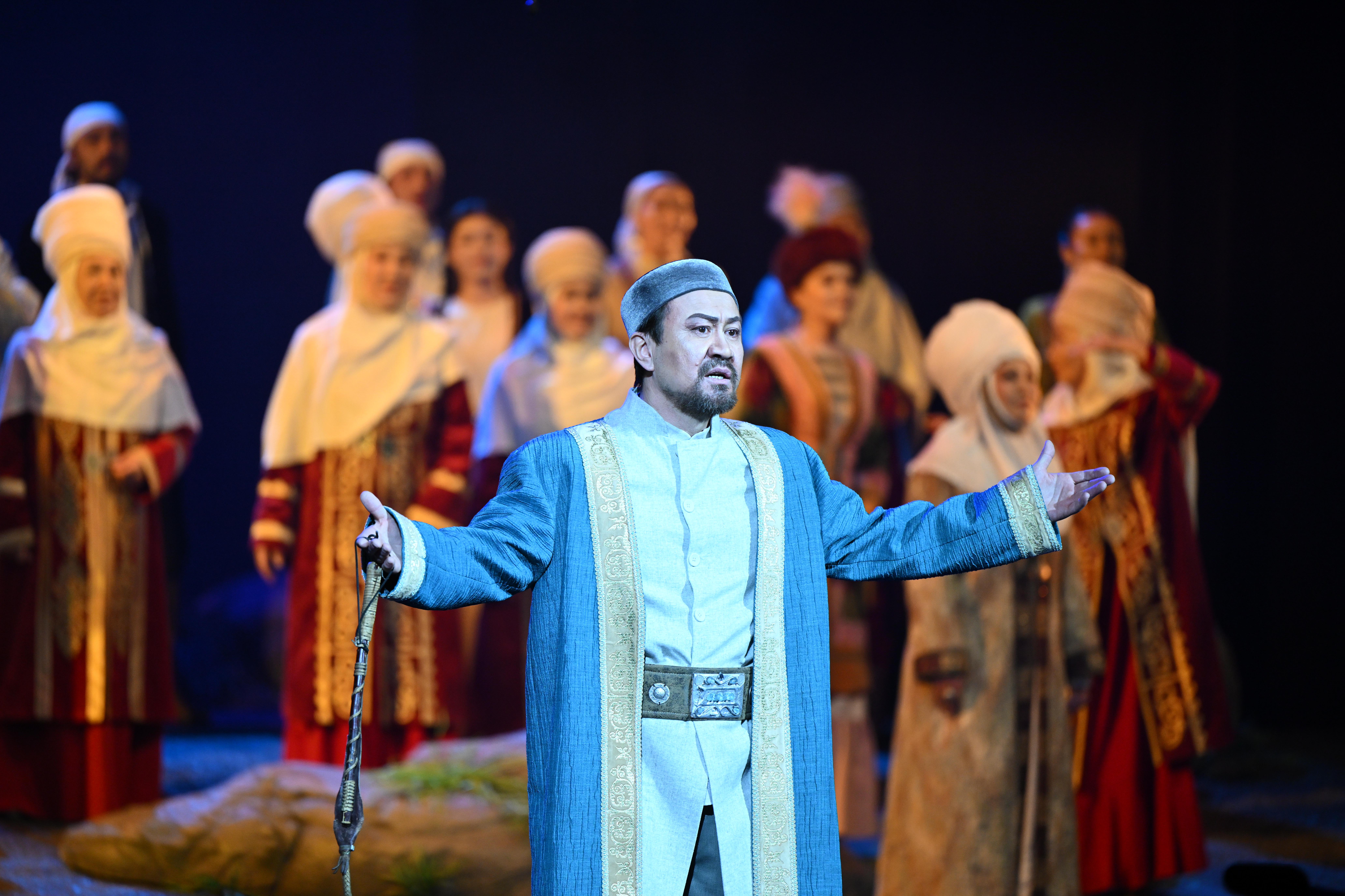 Партия «AMANAT» поддерживает отечественных литераторов