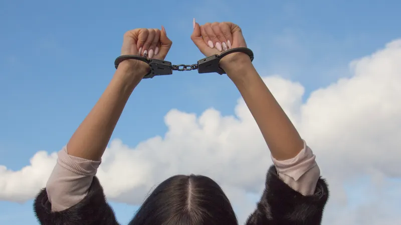 В Шымкенте осудили женщину за хищение 35 млн тенге под видом тендеров