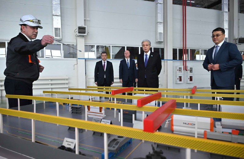 Президент ознакомился с деятельностью завода Besqaru