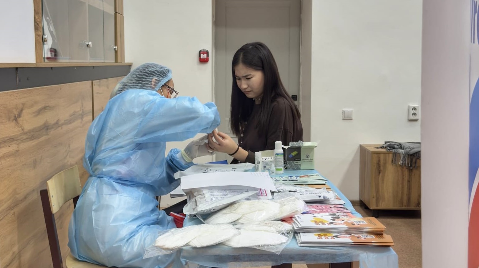 Студенты Астаны присоединились к кампании против ВИЧ