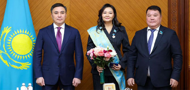 Алия Юсупова удостоена звания «Почетный гражданин города Шымкента»