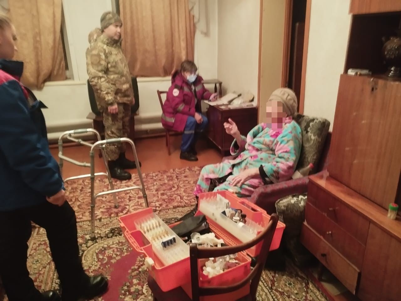 Маленький гаджет спас жизнь 84-летней бабушке в ВКО