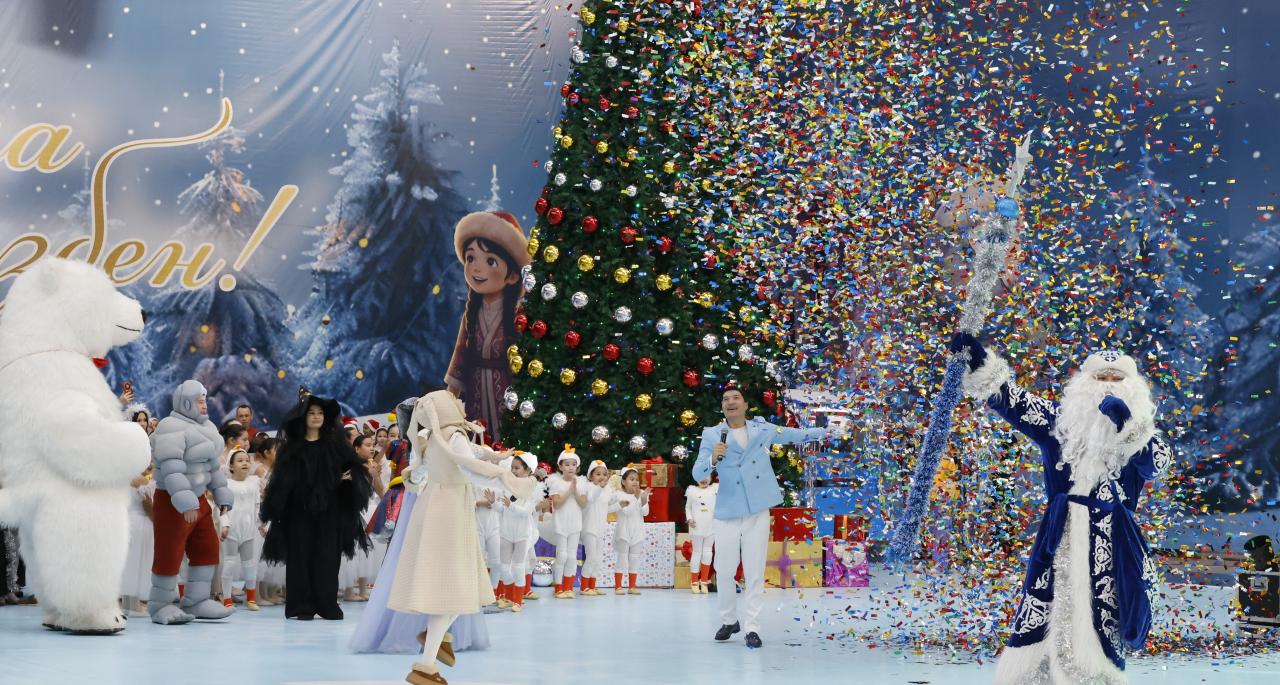 Полный чудес Новый год: в Жетысу на президентской елке детей порадовал искусственный интеллект