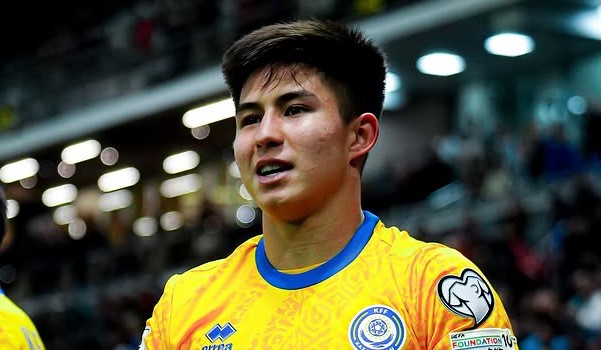 Дастан Сатпаев впервые показал свою девушку