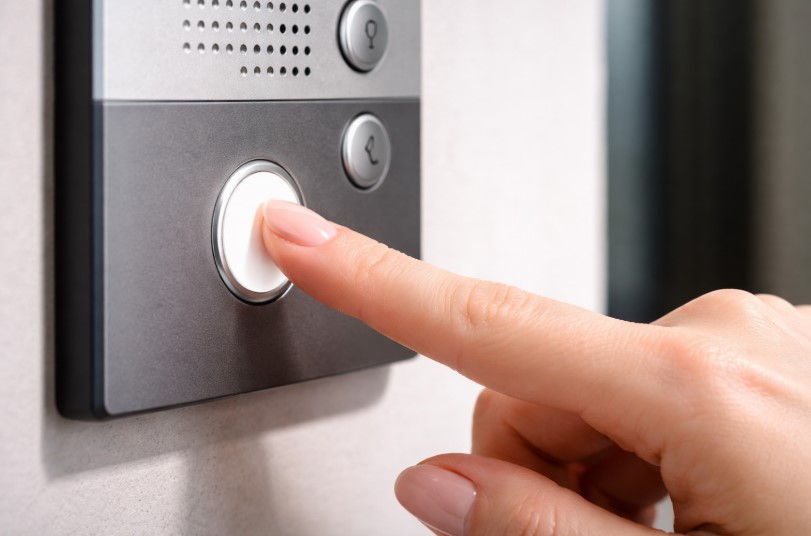 Казахстанцев предупреждают о новых уловках мошенников