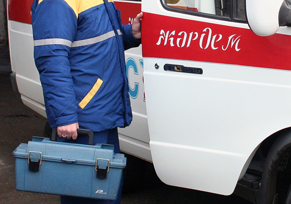 Маленькая девочка попала в реанимацию в Жезказгане: мать винит врачей и просит о помощи