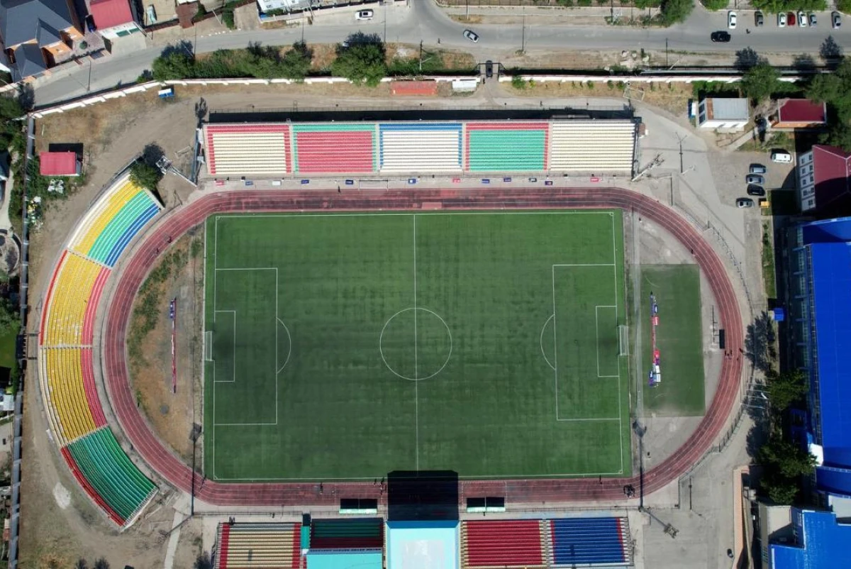 В Атырауской области реконструируют стадион "Мунайшы"