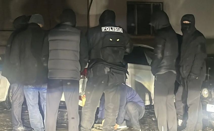 В Актау задержали мужчину с наркотическими веществами