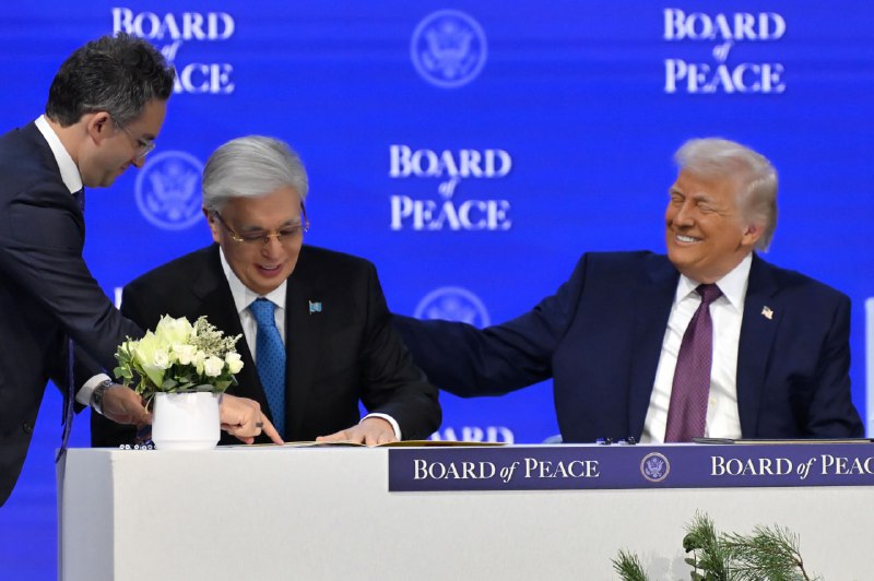 Казахстан вступил в Совет мира не платя 1 млрд