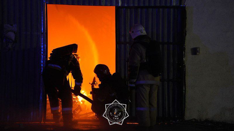 В Алматы по повышенному рангу потушили пожар