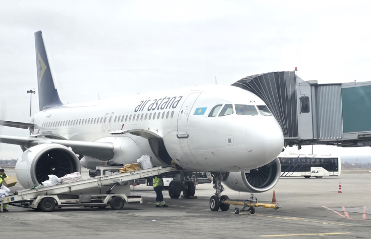 Почему у Air Astana билет за меньшее расстояние может стоить на 600 тысяч тенге дороже, чем за большее